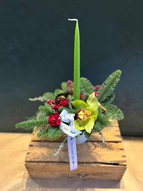 Green Candle Arrangement